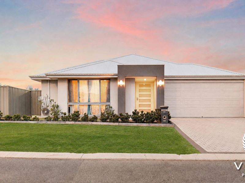 42 Grande Crescent, Success