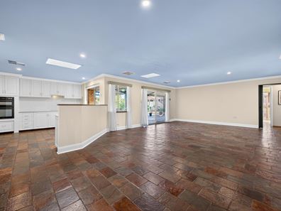 48 Underwood Grove, Kardinya WA 6163