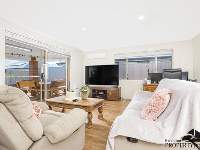 31 Swell Terrace, Glenfield WA 6532