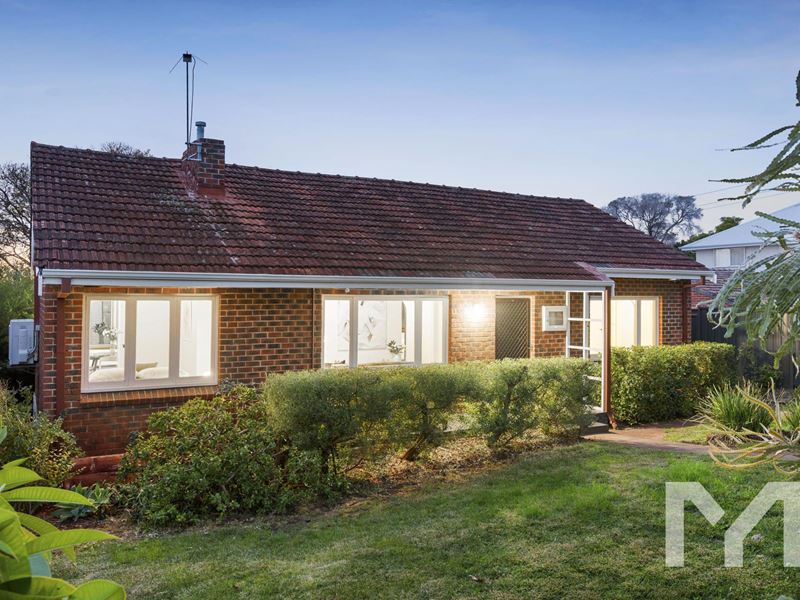 2 Scaddan Street, Wembley WA 6014