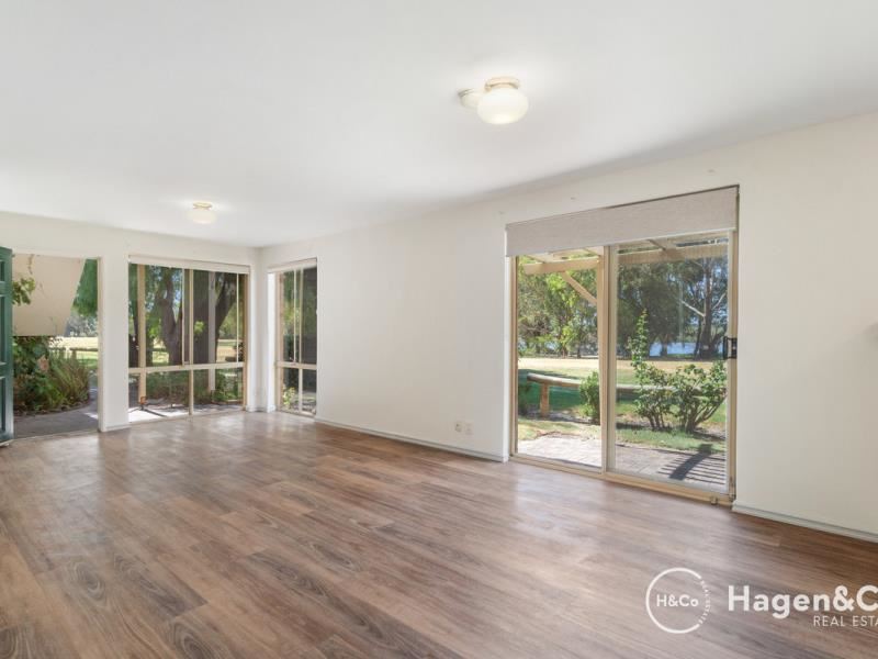 9/7 Waterway Court, Churchlands