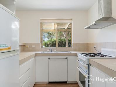9/7 Waterway Court, Churchlands WA 6018