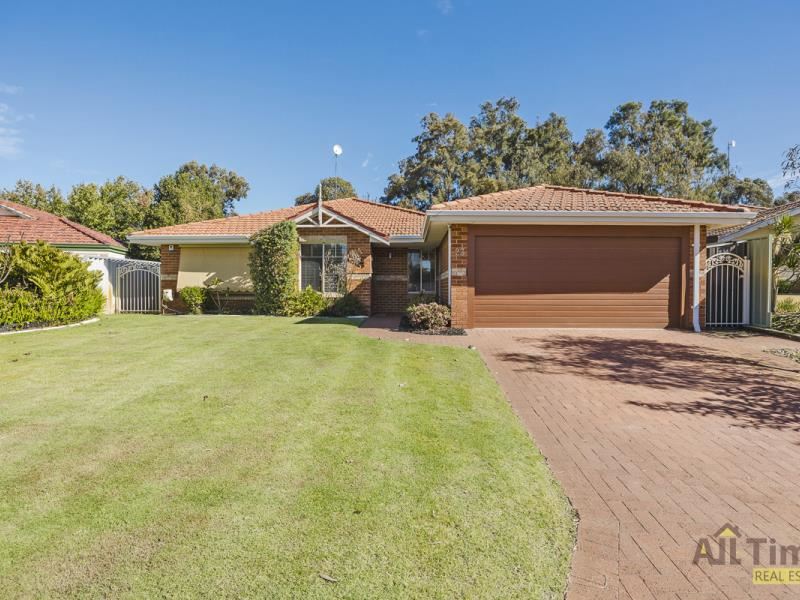 23 Pinewood Walk, Canning Vale WA 6155