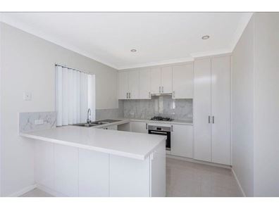 10/7 Bellier Place, Hamilton Hill WA 6163
