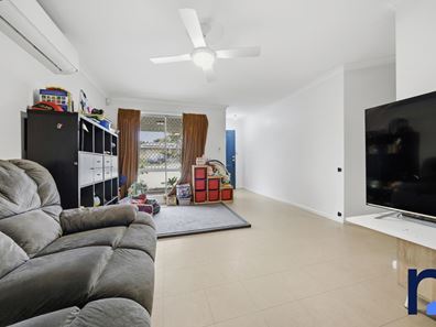 15 Lambourne Retreat, Mirrabooka WA 6061