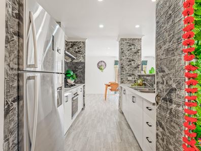 215C Shepperton Road, East Victoria Park WA 6101