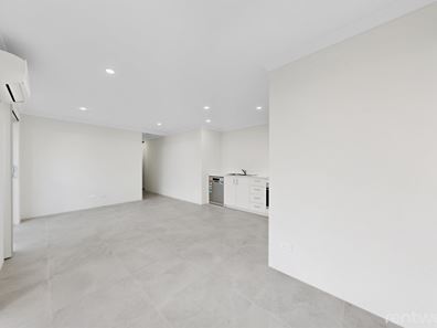 26A Peregrine Rd, Eglinton WA 6034