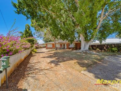 14 Fleetwood Road, Lynwood WA 6147