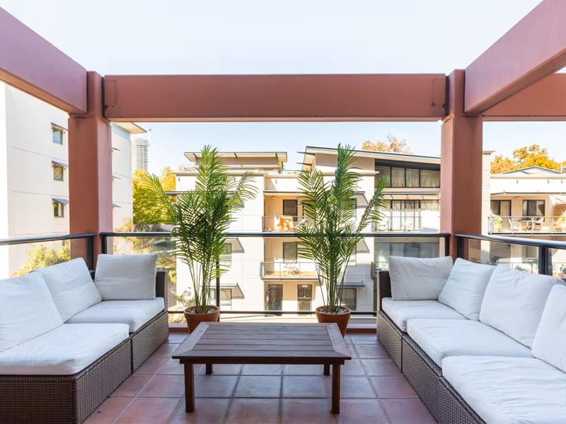 7/118 Mounts Bay Road, Perth