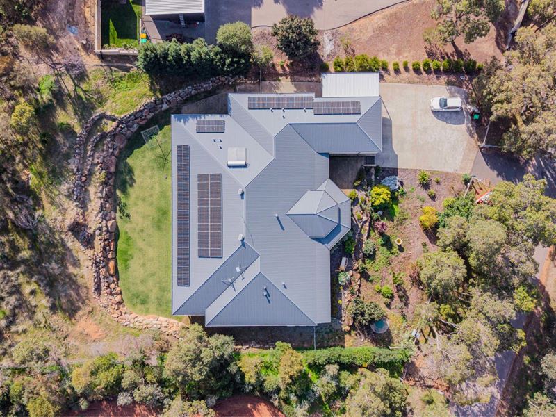 425 Pechey Road, Swan View WA 6056