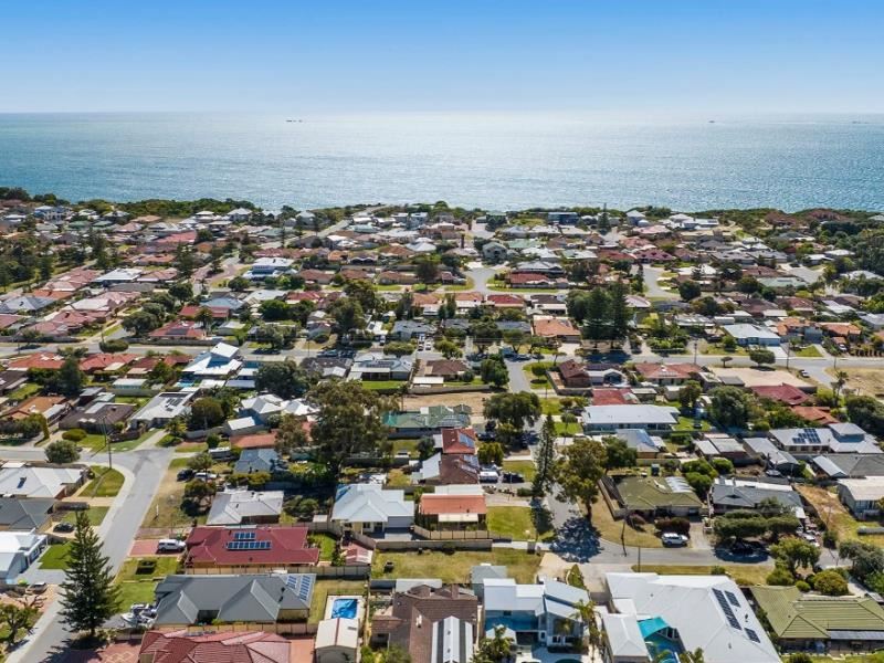 26a Bates Way, Warnbro WA 6169