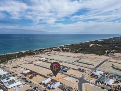 5 Roxby Court, Eglinton WA 6034