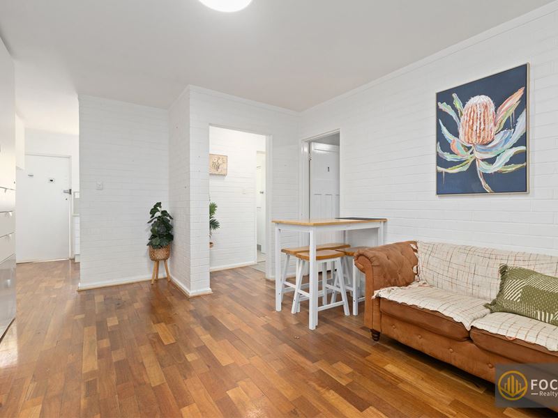 4/15 Currie Street, Jolimont