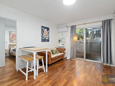 4/15 Currie Street, Jolimont WA 6014