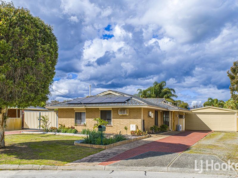 8 Delbridge Drive, Kenwick WA 6107