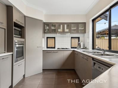 20 Arcadia Crescent, Bateman WA 6150