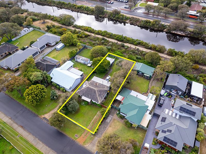 13 Carter St, West Busselton WA 6280