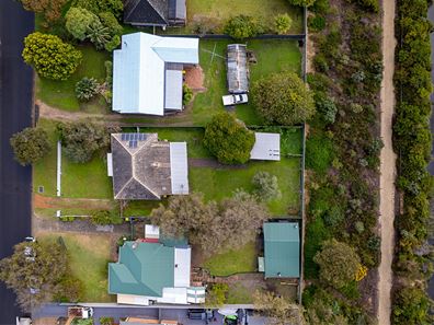 13 Carter St, West Busselton WA 6280