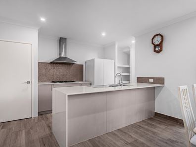 21 Morley Street, Maddington WA 6109
