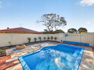 43 Orleans Drive, Port Kennedy WA 6172