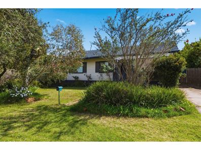 19 Ougden Way, Medina WA 6167