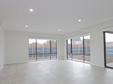 130A Safety Bay Road, Shoalwater WA 6169