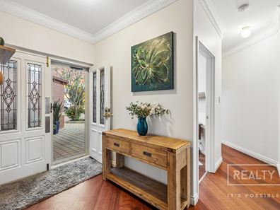 8 Arrino Close, Gwelup WA 6018