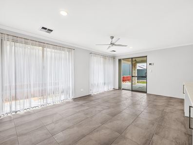 60 Tigermoth Boulevard, Bullsbrook WA 6084