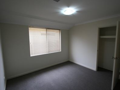 6 Amity Circuit, Shoalwater WA 6169