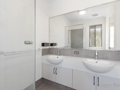 4/15 Davies Street, East Cannington WA 6107