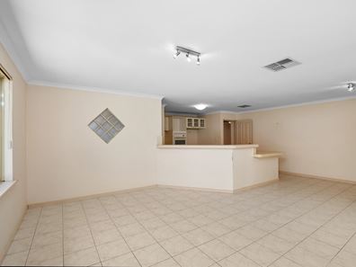 14a Hibernia Rise, Sorrento WA 6020