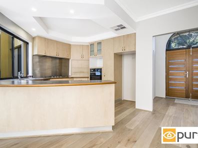 209 Curtin Avenue, Cottesloe WA 6011