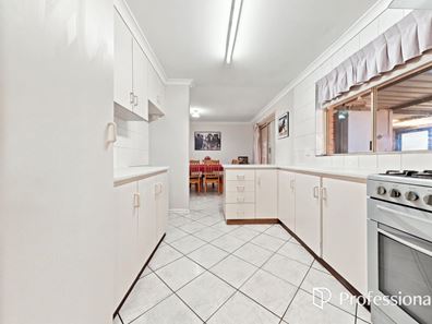 48 Chapman Valley Road, Waggrakine WA 6530
