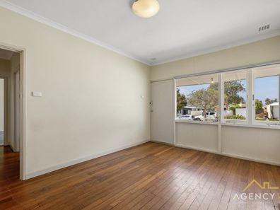 21 McManus Road, Wilson WA 6107