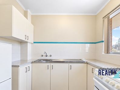 40/15 Glendower Way, Spearwood WA 6163