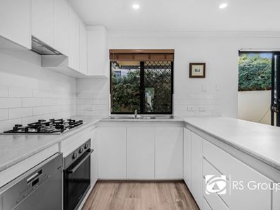 1/7 Holder Street, St James WA 6102