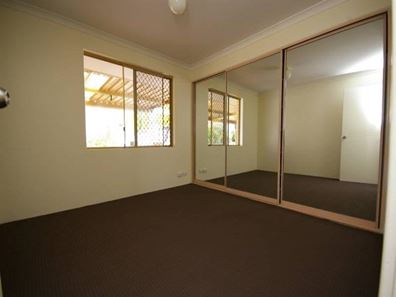 9 Collison Place, Marangaroo WA 6064