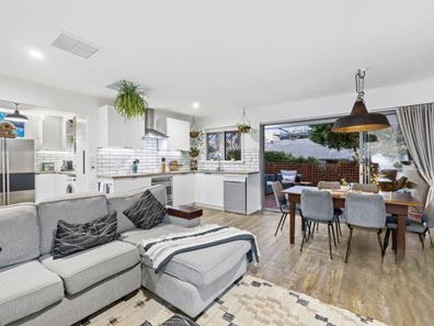 7/12 Hastings Street, Scarborough WA 6019