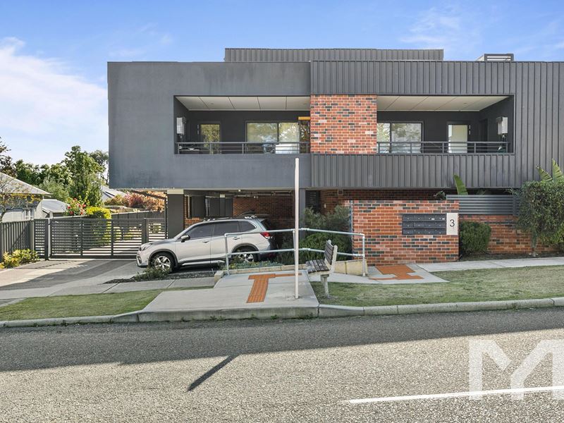 9/3 Paget Street, Hilton WA 6163