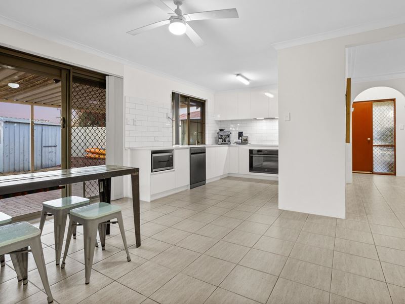 31A Moreton Crescent, Warnbro