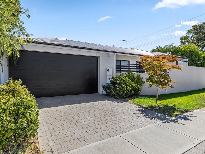 1/23 Wahroonga Way, Greenwood WA 6024