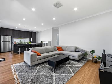 1/23 Wahroonga Way, Greenwood WA 6024