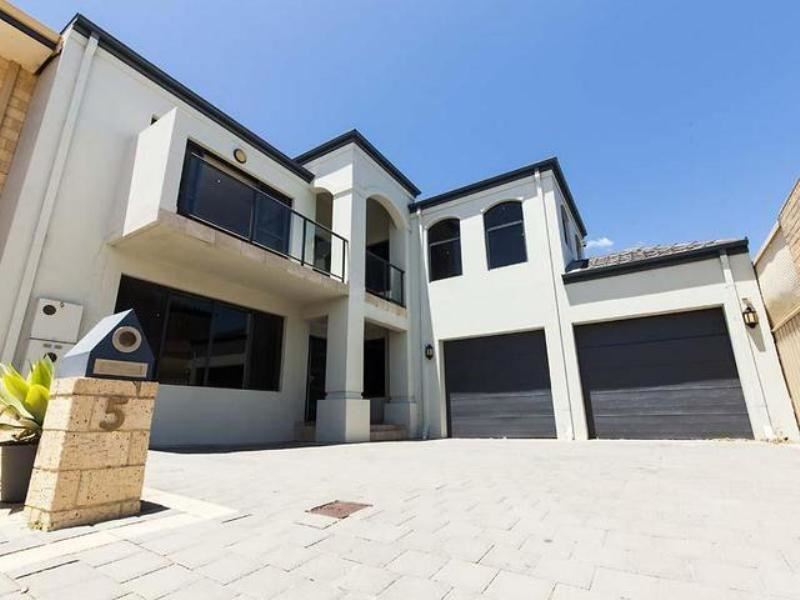 5/164 West Coast Highway, Scarborough