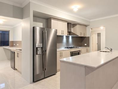 11 Daybreak Loop, Wellard WA 6170