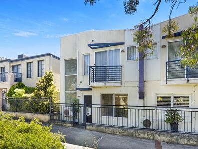 13A Lakeside Drive, Joondalup WA 6027