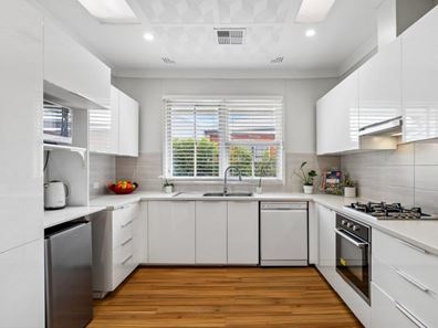 42 Esther Street, Eden Hill WA 6054