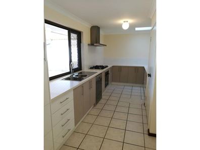 3 Maquire Way, Bull Creek WA 6149