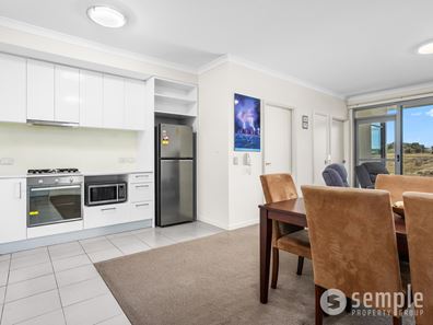 112/25 Malata Crescent, Success WA 6164