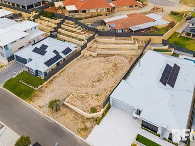 21 Lauderdale Road, Madora Bay WA 6210