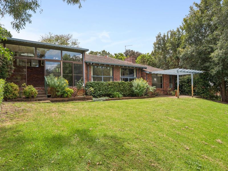 21 Cabarita Road, Kalamunda